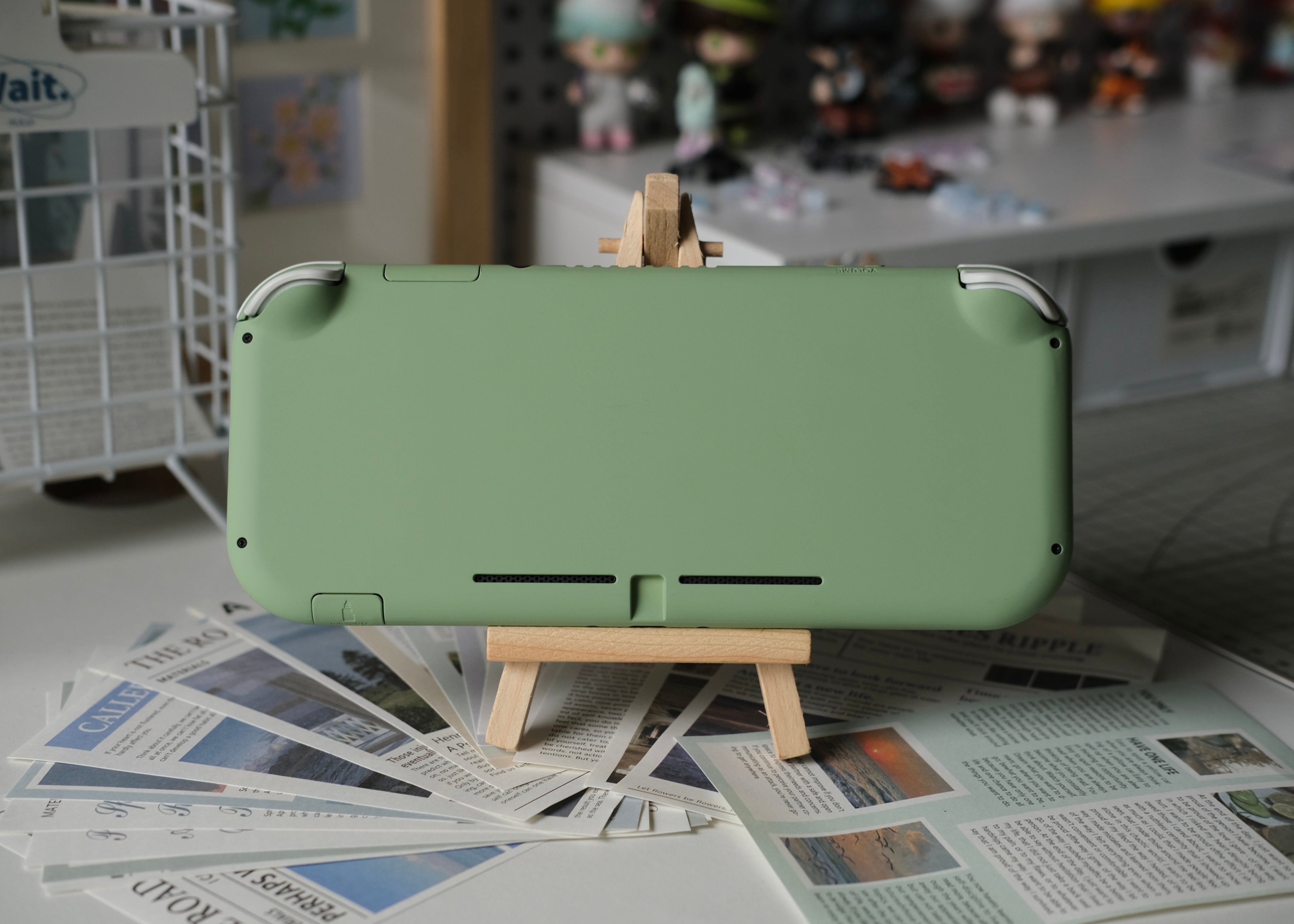 Frosted Green Switch Lite