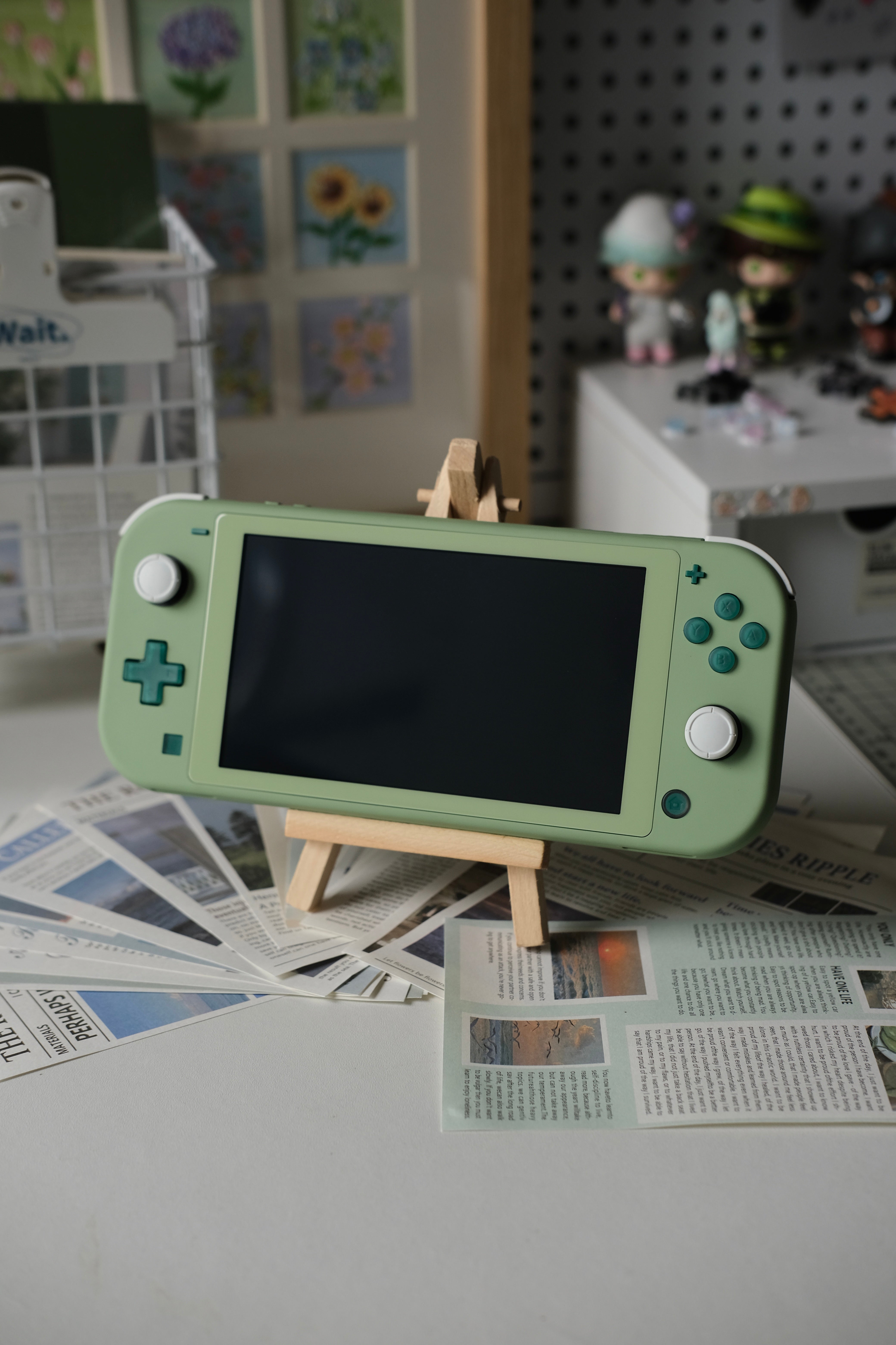 Frosted Green Switch Lite