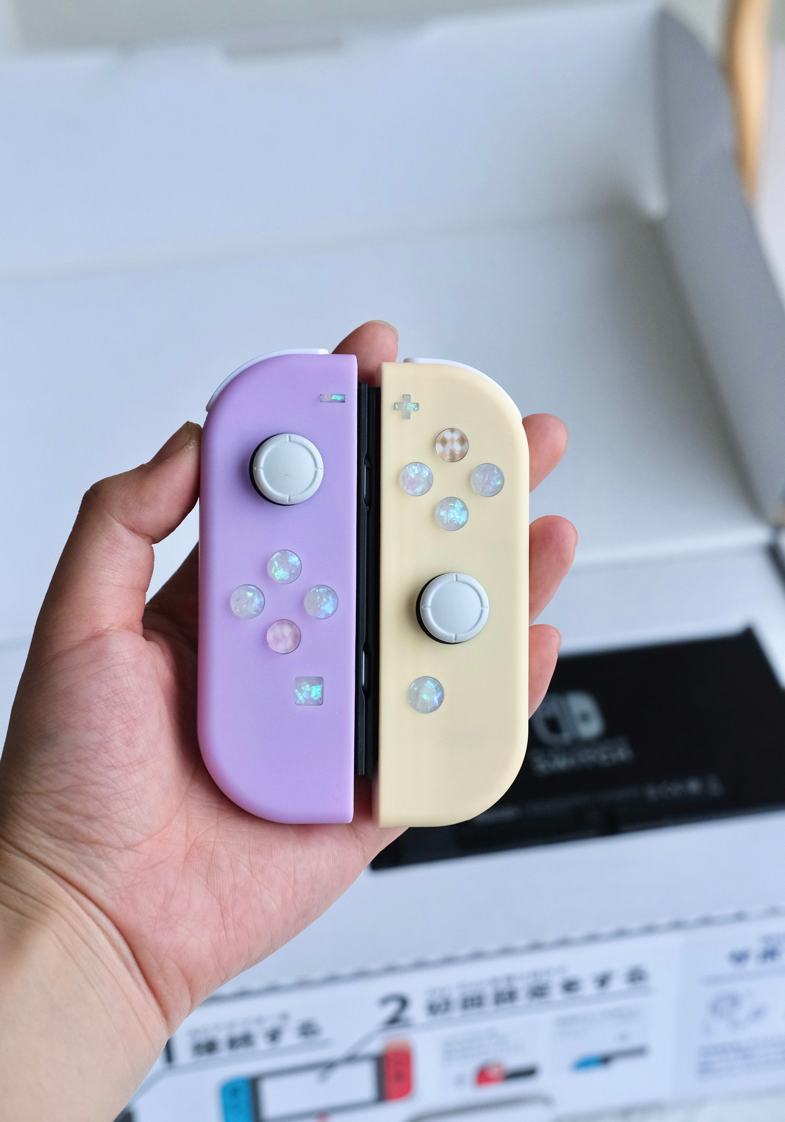 Yellow & Lavender Switch Joycons