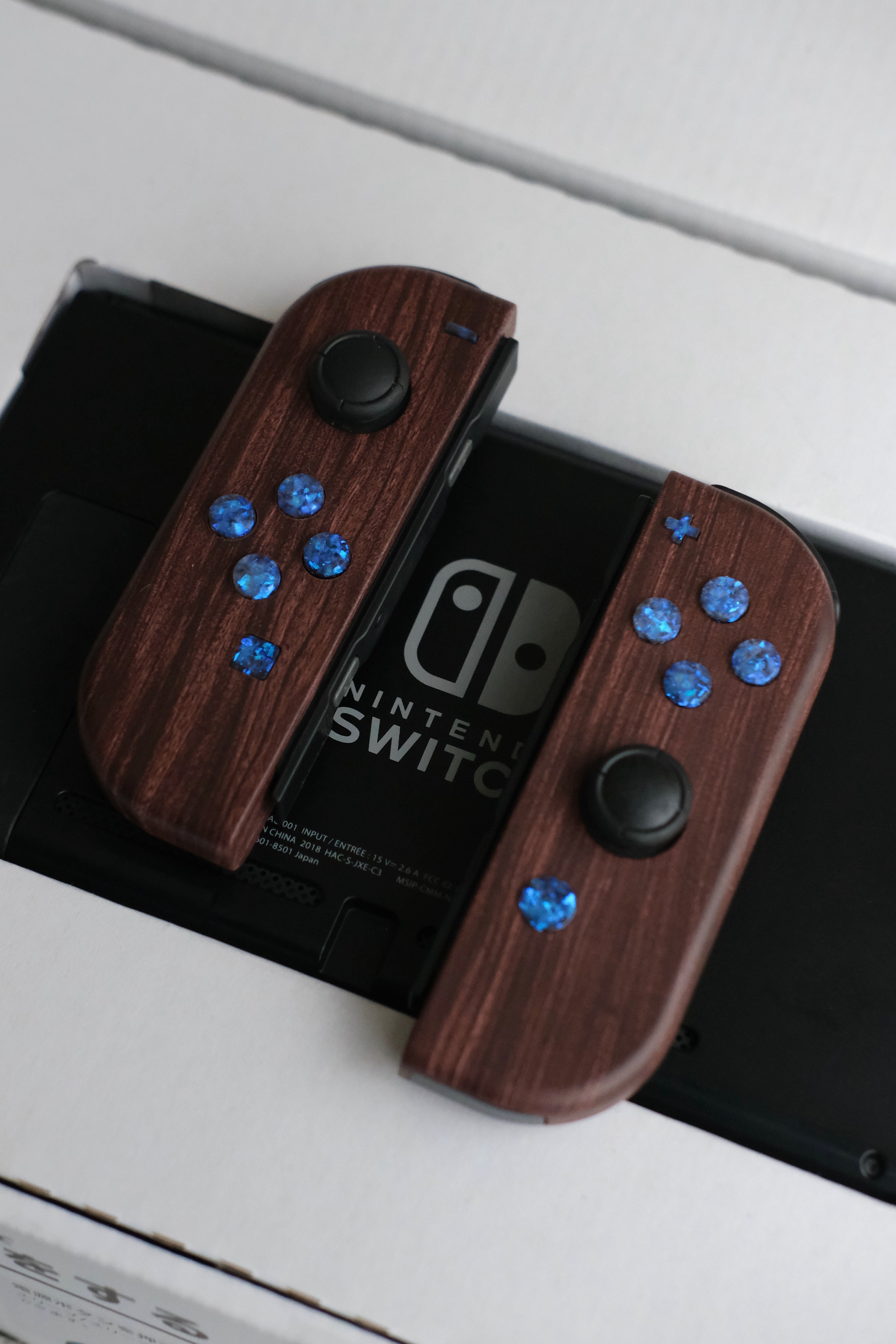 Opal Blue Wood Grain Switch Joycons